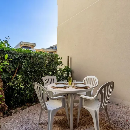 Apartment Parcs Du Lavandou-9 By Interhome